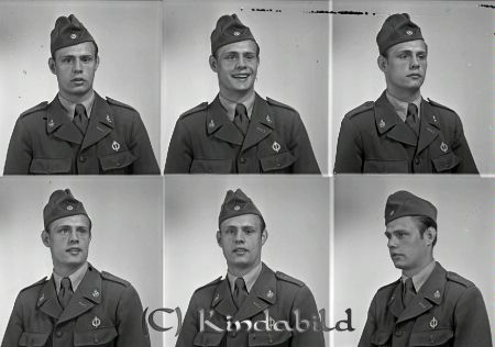 Andersson Erik Bäckhult Kisa
raja
Andersson Erik 
Porträtt-Man

gepe
Han var son till Kisa kommuns första kommunalarbetare Anders Johan.
Erik hade många syskon. Han var en duktig skidåkare.
Tillhörde Frälsningsarmén. Flyttade till Vimmerby.
Källa: Studiegruppen hembygdsgården

raja
Han var också duktig i fotboll och kallades för "Joxar´n"
 Han var uppväxt i Trädgårdslund i Kisa.
 Källa: Studiegruppen hembygdsgården 
Nyckelord: Andersson Bäckhult