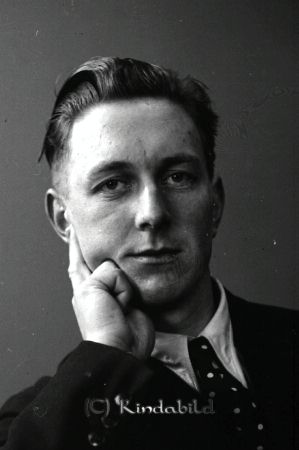 Göte Eriksson Yxsmedshult Kisa
raja
Göte Eriksson Yxsmedshult Kisa
Porträtt-Man
Nyckelord: Eriksson Yxsmedshult