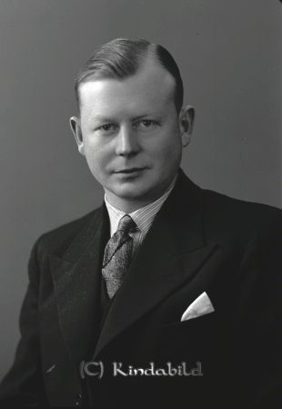 Olof Ström Kisa
raja
Porträtt-Man
Olof Ström
Nyckelord: Ström Kisa