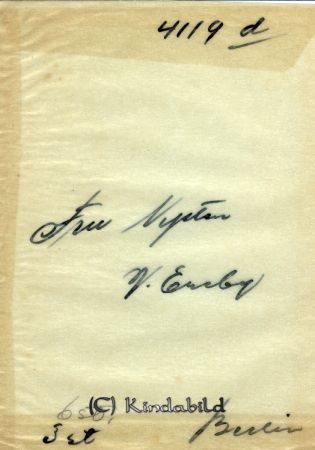 Fru Nysten V.Eneby
Fru Nysten V.Eneby
Nyckelord: Nysten V.Eneby