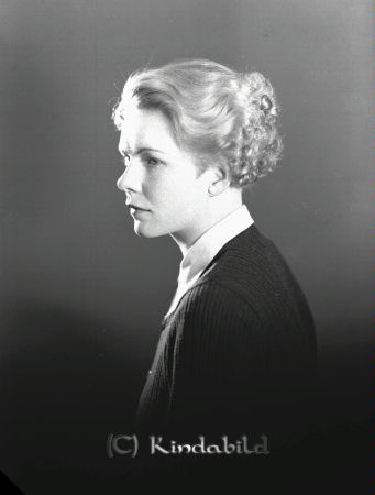 Greta Lundahl Kisa
raja
Porträtt-Kvinna
Greta Lundahl 
Nyckelord: Lundahl Kisa