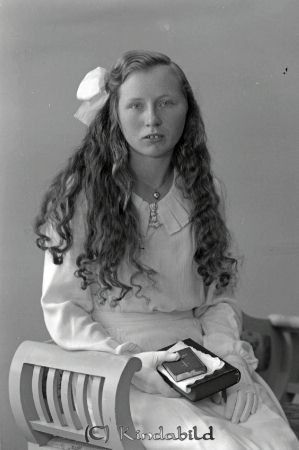Ulla Britta Andersson Misterfall Kisa
raja
Ulla Britta Andersson  
Porträtt-Kvinna Konfirmationsfoto
Nyckelord: Andersson Misterfall