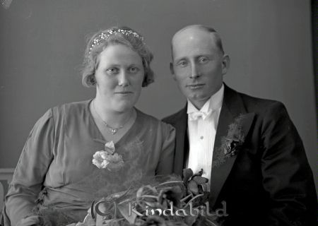 Valfrid Gustafsson Gröndalen Hycklinge
raja
Valfrid Gustafsson  
Brudpar

raja
Anna f. Broo och Valfrid. Deras barn: Gun-Britt, Berit och Rune. 
Källa: mayca

Nyckelord: Gustafsson Gröndalen