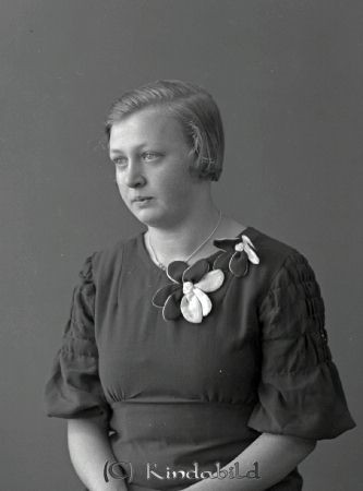Ingrid Broo Merhult Hycklinge
raja
Ingrid Broo 
Porträtt-Kvinna
Nyckelord: Broo Merhult