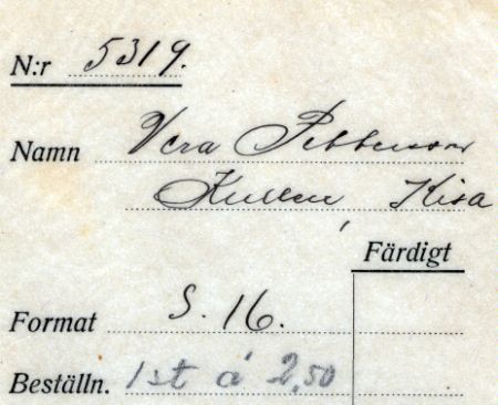 Vera Pettersson Kullen Kisa
Vera Pettersson Kullen Kisa
Nyckelord: Pettersson Kullen