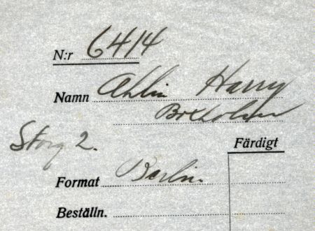 Ahlin Henry Boxholm
Ahlin Henry Boxholm
Nyckelord: Ahlin Boxholm