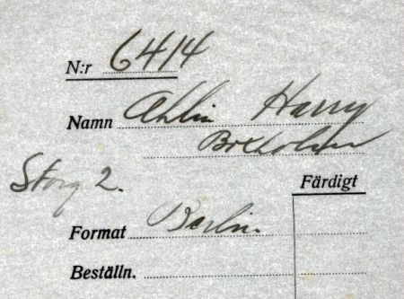 Ahlin Henry Boxholm
Ahlin Henry Boxholm
Nyckelord: Ahlin Boxholm