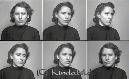 Magnusson Eva Björkvik Ulrika
raja
Magnusson Eva 
Porträtt-Kvinna

raja
Eva Maria Elisabeth Magnusson född 1923 i Björkviken Eksjöhult, Ulrika, gift 1943 med Karl Gustav Henry Andersson född 1919 i Hult, Kisa.
Han var trävaruhandlare, köpman, lastbilsägare och bosatt i Motala.
Källa: Familjer och gårdar i Ulrika. 
Källa: Gerd Pettersson

Nyckelord: Magnusson Björkvik