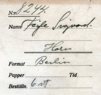 Filnamn=Falk - 8244a - bak.jpg
Filstorlek=34KiB
Dimensioner=450x422
Uppladdade datum=Apr 16, 2007 Falk - 8244a - bak.jpg