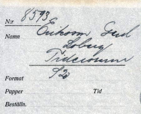 Eriksson Gerd Loberg Tidersrum
Eriksson Gerd Loberg Tidersrum
Nyckelord: Eriksson Loberg