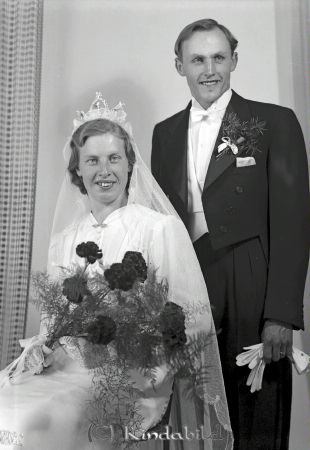 Johnsson Helge Lilla Skog Hycklinge
raja
Johnsson Helge  
Brudpar
Nyckelord: Johnsson Lilla Skog