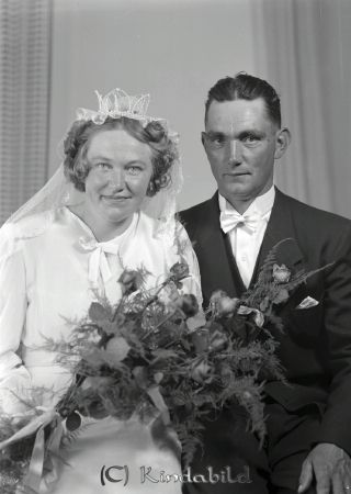 Johansson Nils Konsum Hycklinge
raja
Johansson Nils  
Brudpar
Nyckelord: Johansson Hycklinge