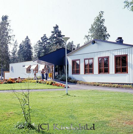 Kindavyer
raja
Pinnarps huvudbyggnad som innehöll kiosk och restaurang brann ned år 2010
Nyckelord: Pinnarp Kisa