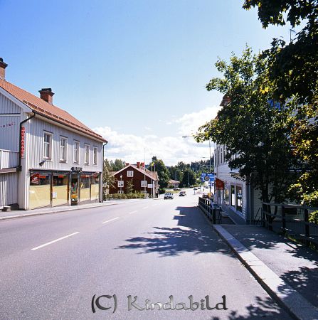 Storgatan - Kisa
raja
Storgatan i Kisa
 Källa: Gerd 
Nyckelord: Storgatan