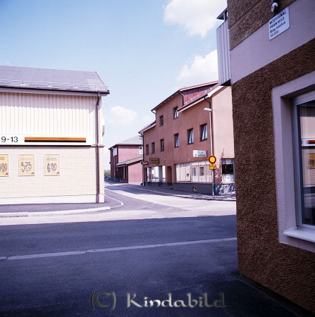 Kindavyer
raja
Richts Caffe på hörnet Tvärgatan och Torggatan
Nyckelord: Torggatan Kisa