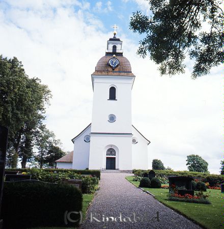 Kindavyer
raja
Kyrka
