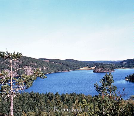 Kindavyer
raja
Sjö och land
