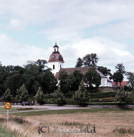 Kindavyer
raja
Tjärstads Kyrka i Rimforsa  
Nyckelord: Kyrka i Rimforsa