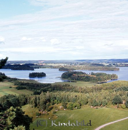 Kindavyer
raja
Bild över en sjö
Nyckelord: Sjö Kisa