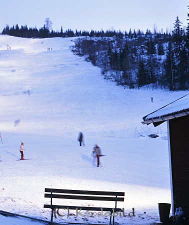 Kindavyer
raja
Tolvmannabacken i elbelysning

raja
Tolvmannabacken Kisa
Stora backen 
Källa: Curth

Nyckelord: Tolvmannabacken Kisa