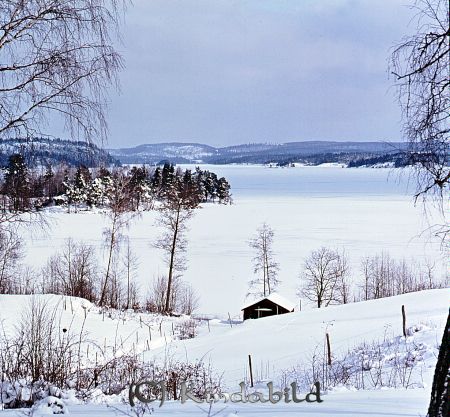 Kindavyer
raja
Foto över Nedre Föllingen tagen från viken vid Sandshult
Nyckelord: Sandshult Kisa