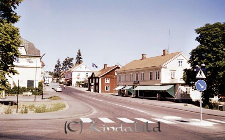 Kindavyer
raja
Storgatan mot norr med Cafe Columbia mitt i bild 
Nyckelord: Storgatan Kisa