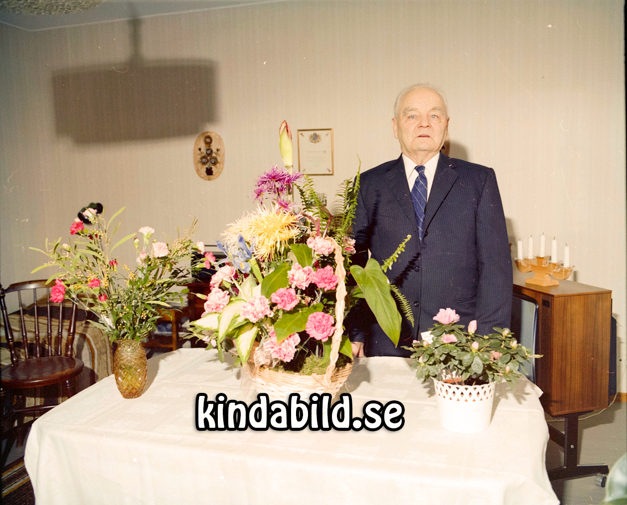 Harald Karlsson Bergdalagatan 21 B Kisa
raja
Man som firar sin högtidsdag 
Nyckelord: Karlsson Kisa