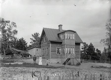 Sofiero, Kisa
godj
Sofiero, Kisa

raja
Sofiero uppfört 1912. 
Källa: Gerd Pettersson

Nyckelord: Sofiero