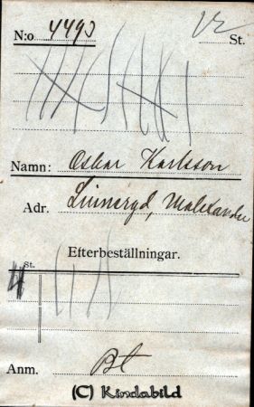 Oskar Karlsson Linneryd Malexander
Oskar Karlsson Linneryd Malexander
Bröllop med brudpar och 6 gäster 1 brudnäbb
Nyckelord: Karlsson Linneryd
