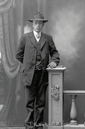Oskar Andersson Norrhult Verfveln
godj
Oskar Andersson Norrhult Verfveln
Nyckelord: Oskar Andersson Norrhult Verfveln Verveln