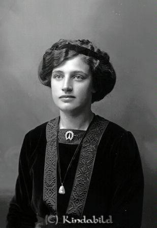 Signe Öberg Kisa
godj
Signe Öberg Kisa
Nyckelord: Signe Öberg Kisa