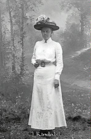 Fr Danell Kisa
godj
Fr Danell Kisa

raja
Sigrid Danell född 1876 i Norrköping.Ogift Död 1954 i Västra Tunhem �?lvsborgs län.
Källa: SDB 1901-2009 
Källa: Gerd Pettersson 

Nyckelord: Danell