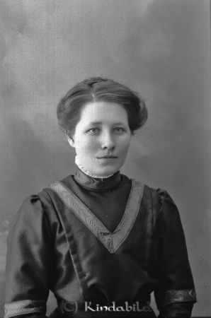 Anna Larsson Linneberg V Eneby
godj
Anna Larsson Linneberg V Eneby

raja
Anna Paulina Larsson dotter till Leander Larsson och Karolina Nilsdotter från Linneberg. 
Källa: Gerd Pettersson

Nyckelord: Larsson Linneberg