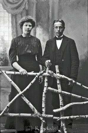 Carl Larsson Linneberg V Eneby
godj
Carl Larsson Linneberg V Eneby
Grupporträtt med en man och en kvinna
Nyckelord: Larsson Linneberg