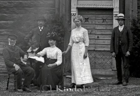 Bebyggelse Gammal gård Grupporträtt
godj
Bebyggelse Gammal gård Grupporträtt
Nyckelord: Bebyggelse Gammal gård Grupporträtt