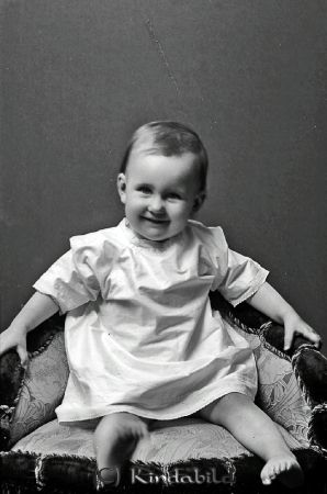 Hilma Andersson  Egna hem
godj
Hilma Andersson  Egna hem
Nyckelord: Andersson Egna hem
