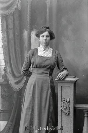 Edith Ram Hult Tidersrum
godj
Edith Ram Hult Tidersrum
Nyckelord: Ram Hult