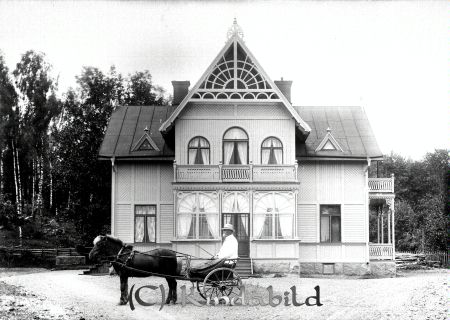 Kisa Snickerifabrik
Nyckelord: Kisa Snickerifabrik