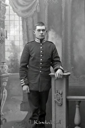 C J Melkersson Ramshult
godj
C J Melkersson Ramshult

raja
Martin Melkersson. Föräldrarna hette Anna och Karl, Bröderna Sigurd och Helmer. Helmer gifte sig med Greta. Deras barn är Hans och Göran.
 Källa: mayca. 
Nyckelord: Melkersson Ramshult