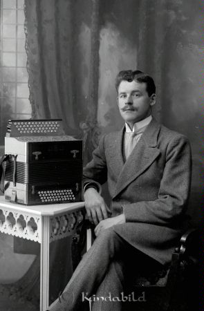 Otto Johansson Kisa
godj
Otto Johansson Kisa
"Spelar-Otto" Spelade framför allt i frireligiösa sammanhang
Nyckelord: Otto Johansson