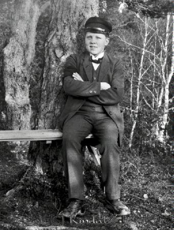 Porträtt-man  Landskap
godj
Porträtt-man  Landskap
Nyckelord: Porträtt-man Landskap