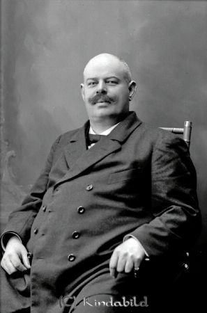 Konrad Salomonsson Kisa
godj
Konrad Salomonsson Kisa

raja
Spanmålshandlare dog kring 1918-20 
Källa: Leif

Död 1919-03-31 i Nydala Kisa Värgård
Källa: Sveriges Dödbok 1901-2009 
Nyckelord: Konrad Salomonsson Salomonson