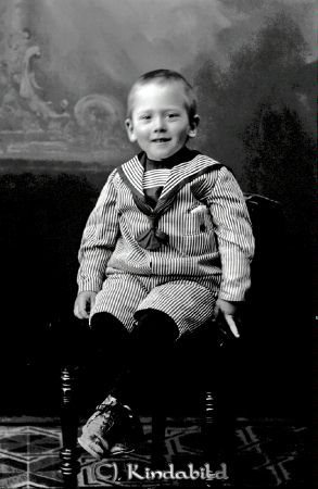Harry Nilsson Gumhem Björkfors
godj
Harry Nilsson Gumhem Björkfors
Nyckelord: Nilsson Gumhem