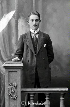 Hugo Andersson Wimantorp Kisa
godj
Hugo Andersson Wimantorp Kisa
Nyckelord: Andersson Wimantorp