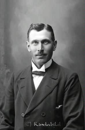 Alb. Hansson Törneborg Kisa
godj
Alb. Hansson Törneborg Kisa
Nyckelord: Alb Hansson