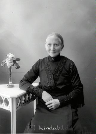 Classon Tjustad  V Eneby
godj
Classon Tjustad  V Eneby

raja
Maria Charlotta Andersdotter född 1847 i Norra Vi. mor till Nils Johan Klasson Tjustad Mellangård.
Källa: Församlingsbok Västra Eneby 
Källa: Gerd Pettersson 

Nyckelord: Classon Tjustad