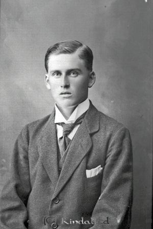Martin Karlsson Drögshult Rimforsa
godj
Martin Karlsson Drögshult Rimforsa
Nyckelord: Karlsson Drögshult