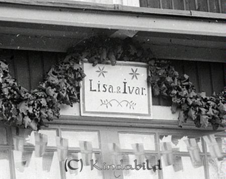 Bröllopstavla med namnen Lisa & Ivar
godj
Bröllopstavla med namnen Lisa & Ivar
Nyckelord: Bröllopstavla