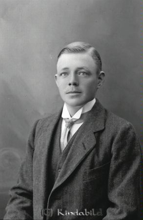 Karl Andersson Räfstad Opphem
godj
Karl Andersson Räfstad Opphem
Nyckelord: Andersson Räfstad