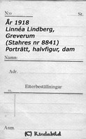 Filnamn=Stahre - 8841 - kve - as - 136 - Bak.jpg
Filstorlek=18KiB
Dimensioner=276x450
Uppladdade datum=Sep 16, 2006 Stahre - 8841 - kve - as - 136 - Bak.jpg